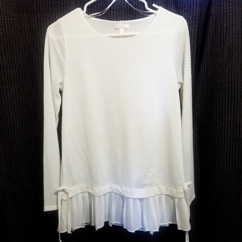 Lauren Conrad long sleeve blouse